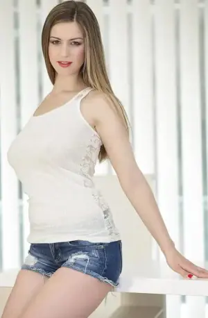 Stella Cox