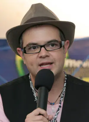 Aleks Syntek