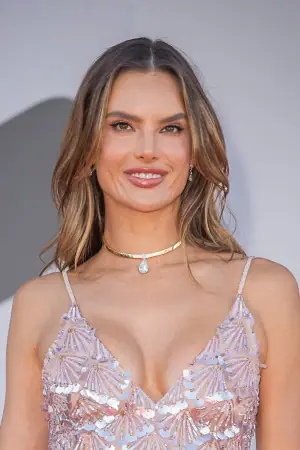 Alessandra Ambrósio