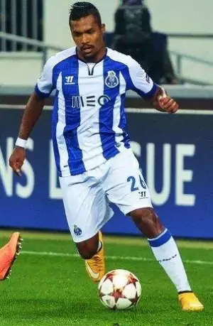 Alex Sandro