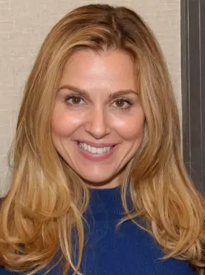 Cara Buono