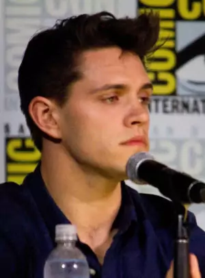 Casey Cott
