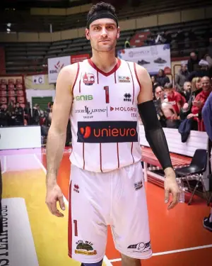 Dane DiLiegro