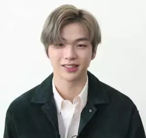 Daniel Kang