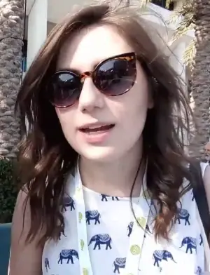 Dodie Clark