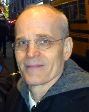 Željko Ivanek