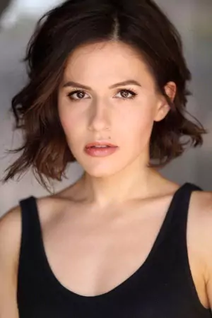Erin Sanders