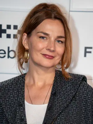 Heather Burns