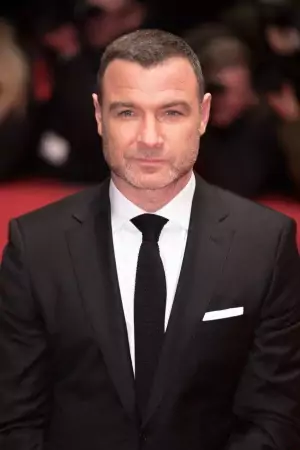 Liev Schreiber