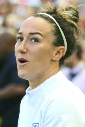 Lucy Bronze