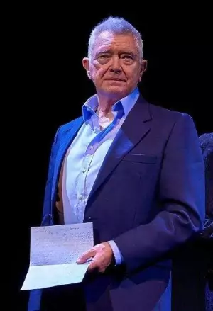 Martin Shaw
