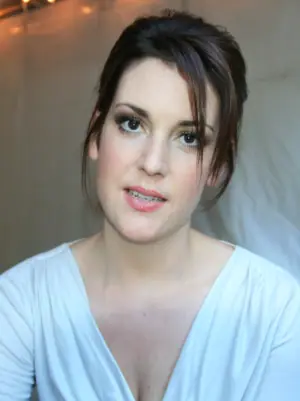 Melanie Lynskey