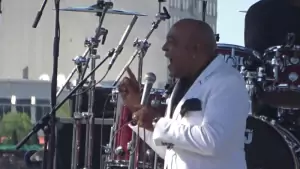 Peabo Bryson