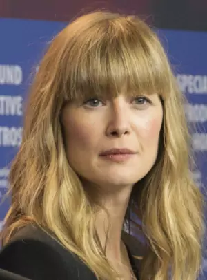 Rosmund Pike