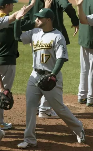 Yonder Alonso